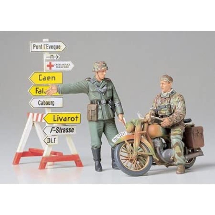 Tamiya 1:35 German Motorcycle Orderly Set